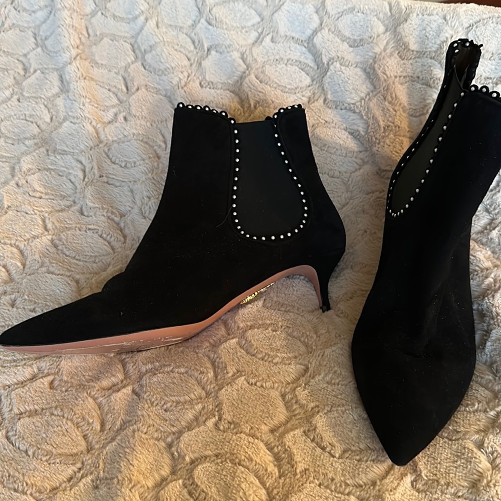 Aquazurra Black suede kitten heel booties